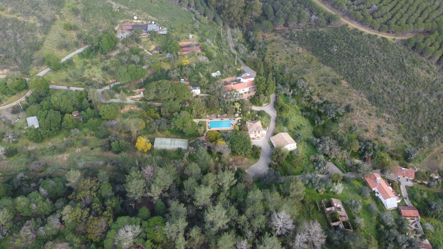 The Moinhos Velhos site from the air, available for exclusive hire