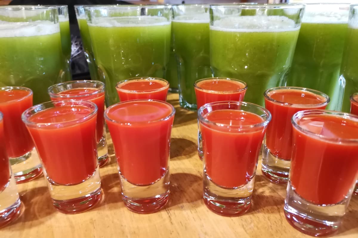 A tray of seasonal juices at Moinhos Velhos